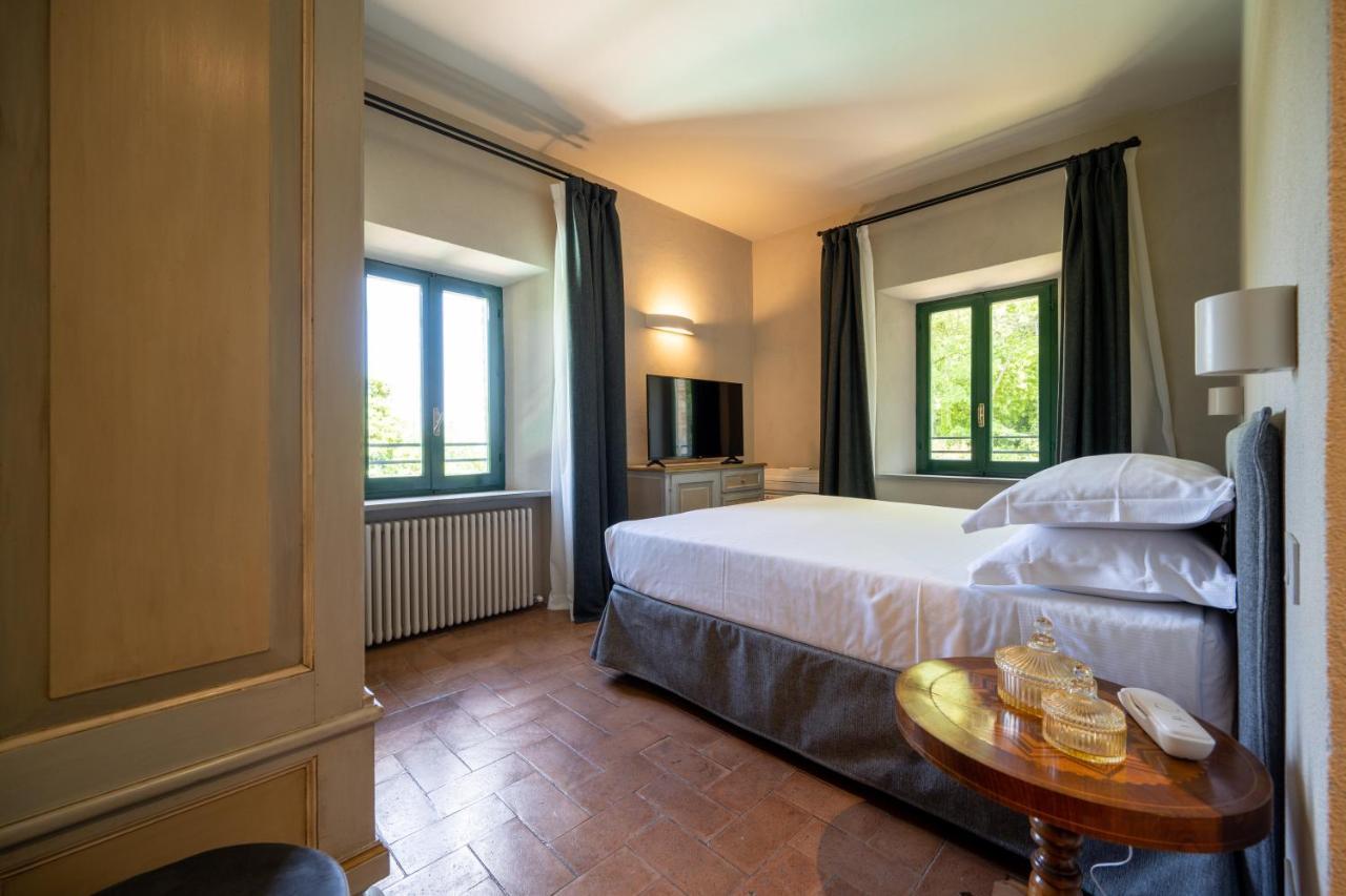 Hotel Palazzo Viviani Castello Di Montegridolfo Zewnętrze zdjęcie