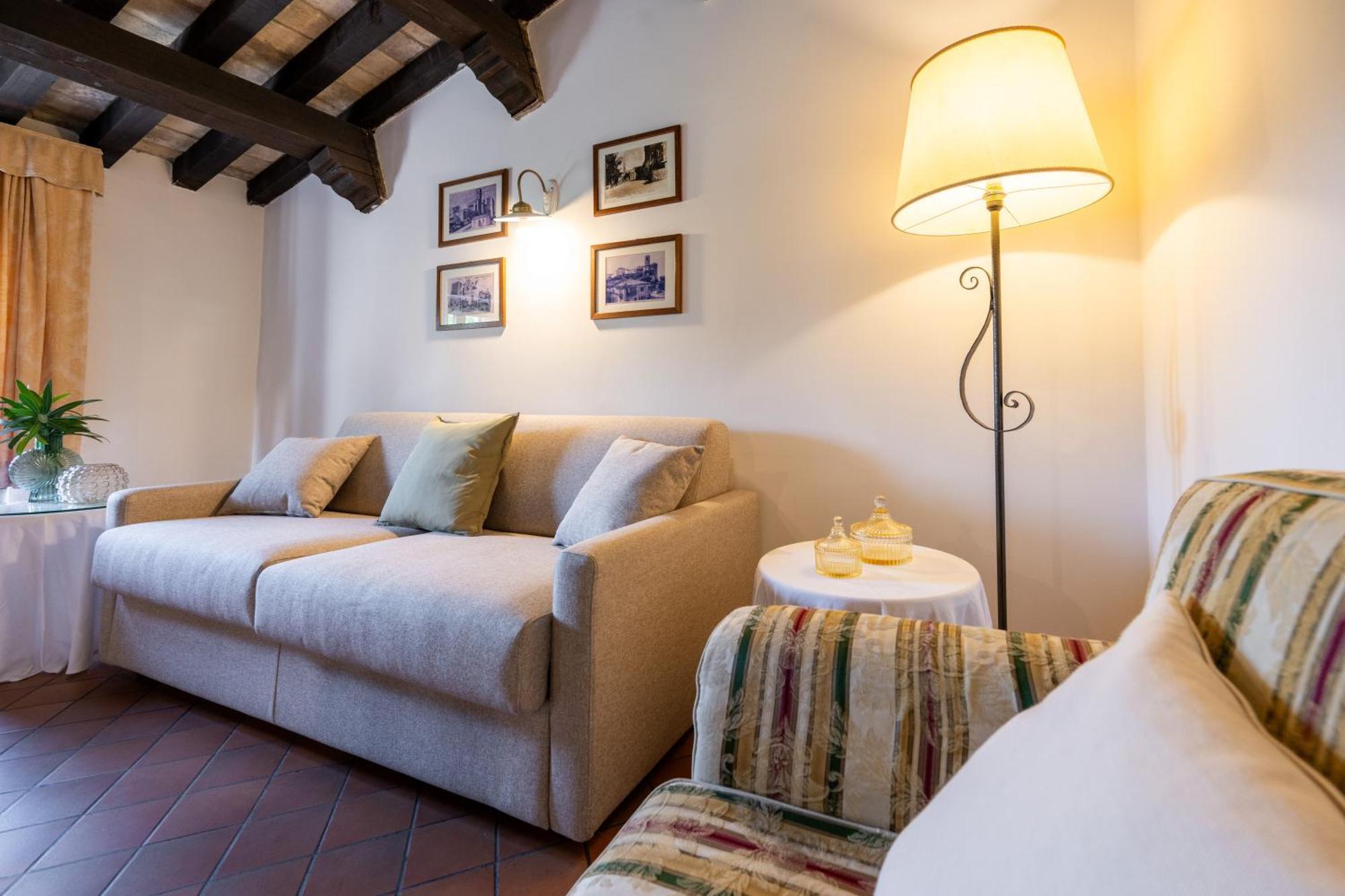 Hotel Palazzo Viviani Castello Di Montegridolfo Zewnętrze zdjęcie