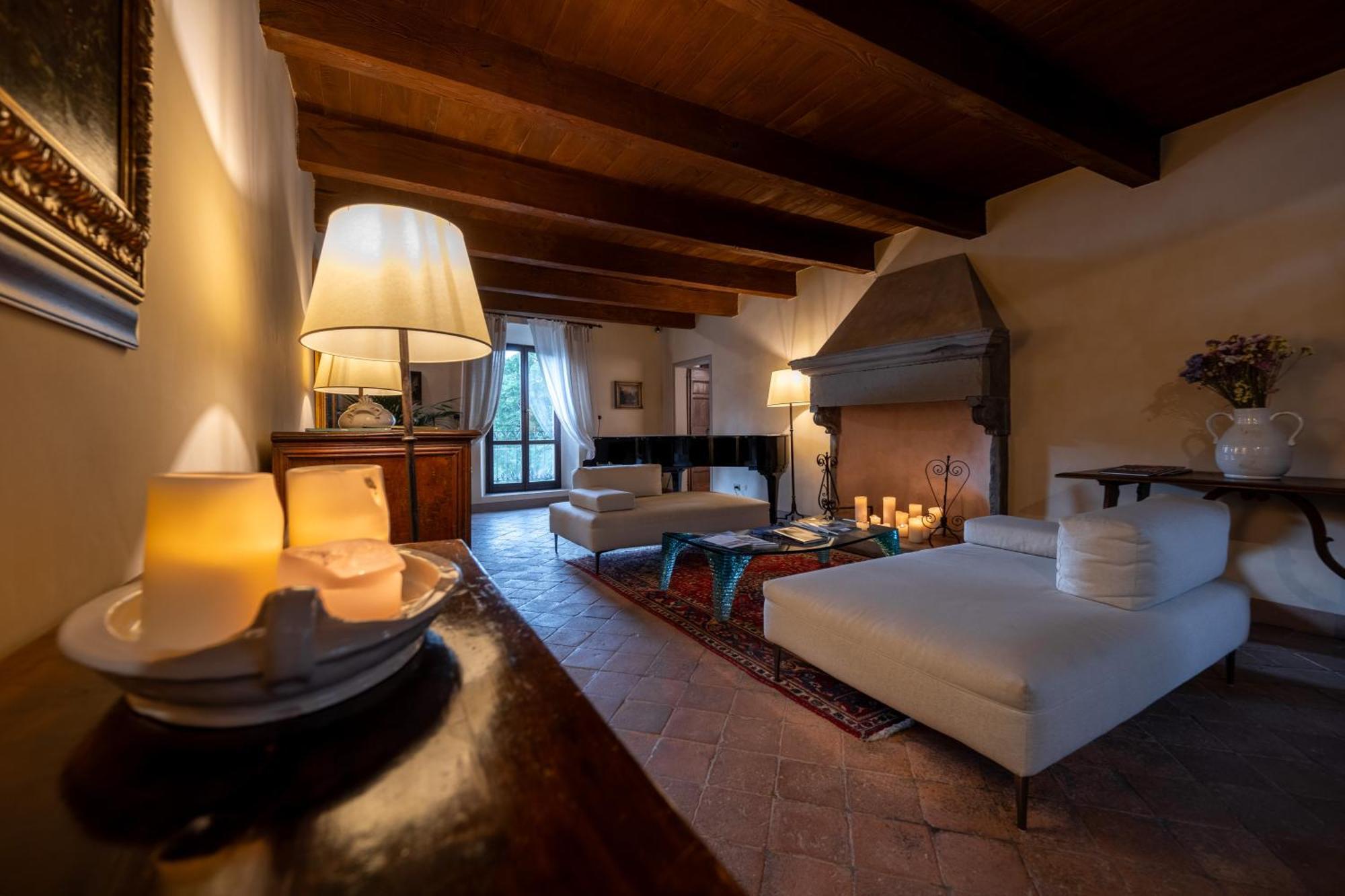 Hotel Palazzo Viviani Castello Di Montegridolfo Zewnętrze zdjęcie