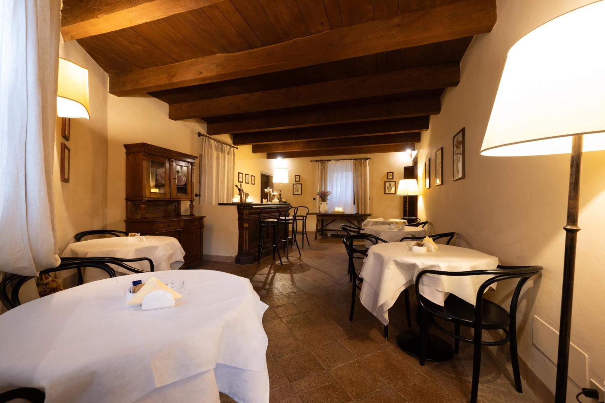 Hotel Palazzo Viviani Castello Di Montegridolfo Zewnętrze zdjęcie