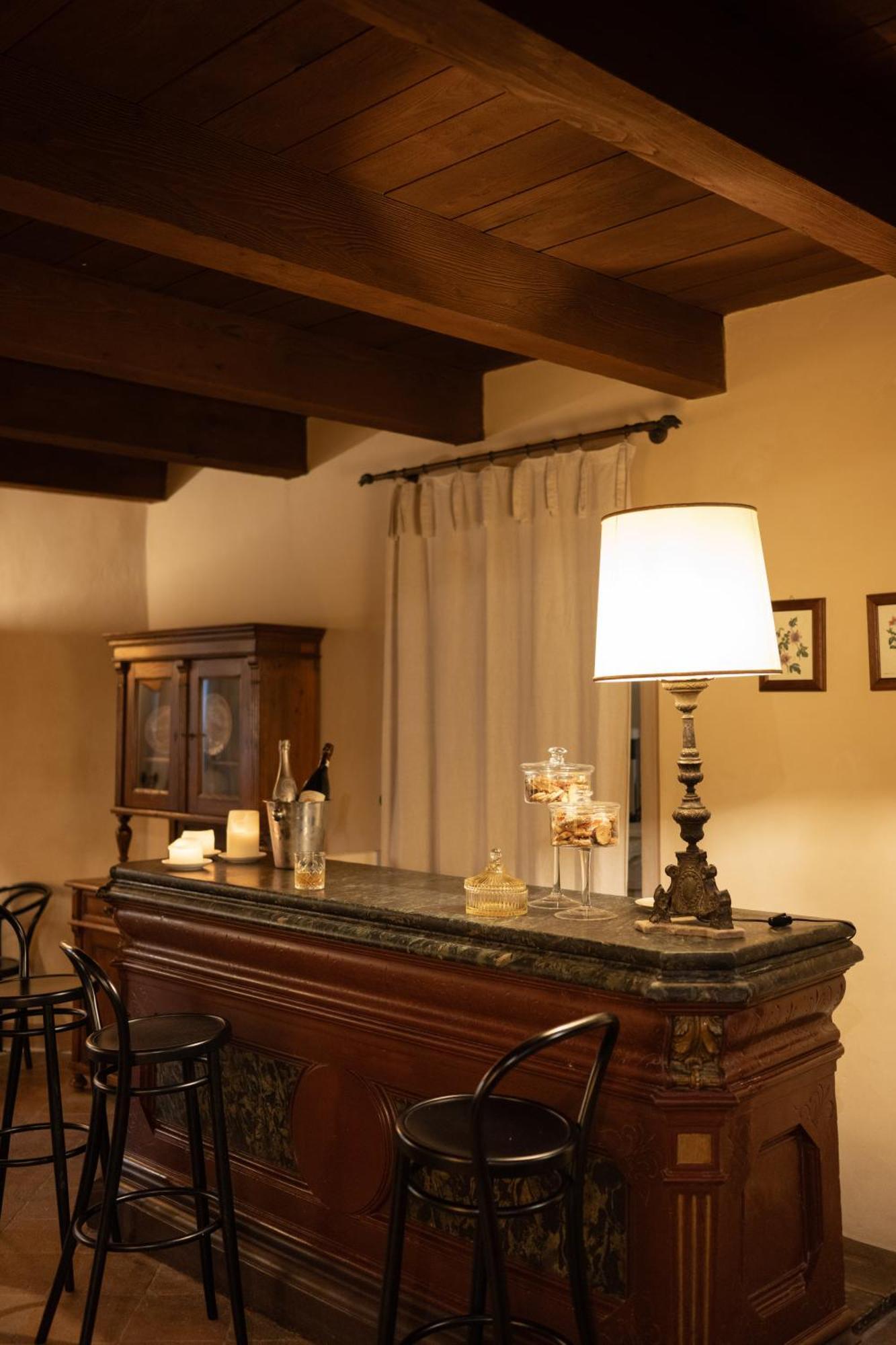 Hotel Palazzo Viviani Castello Di Montegridolfo Zewnętrze zdjęcie