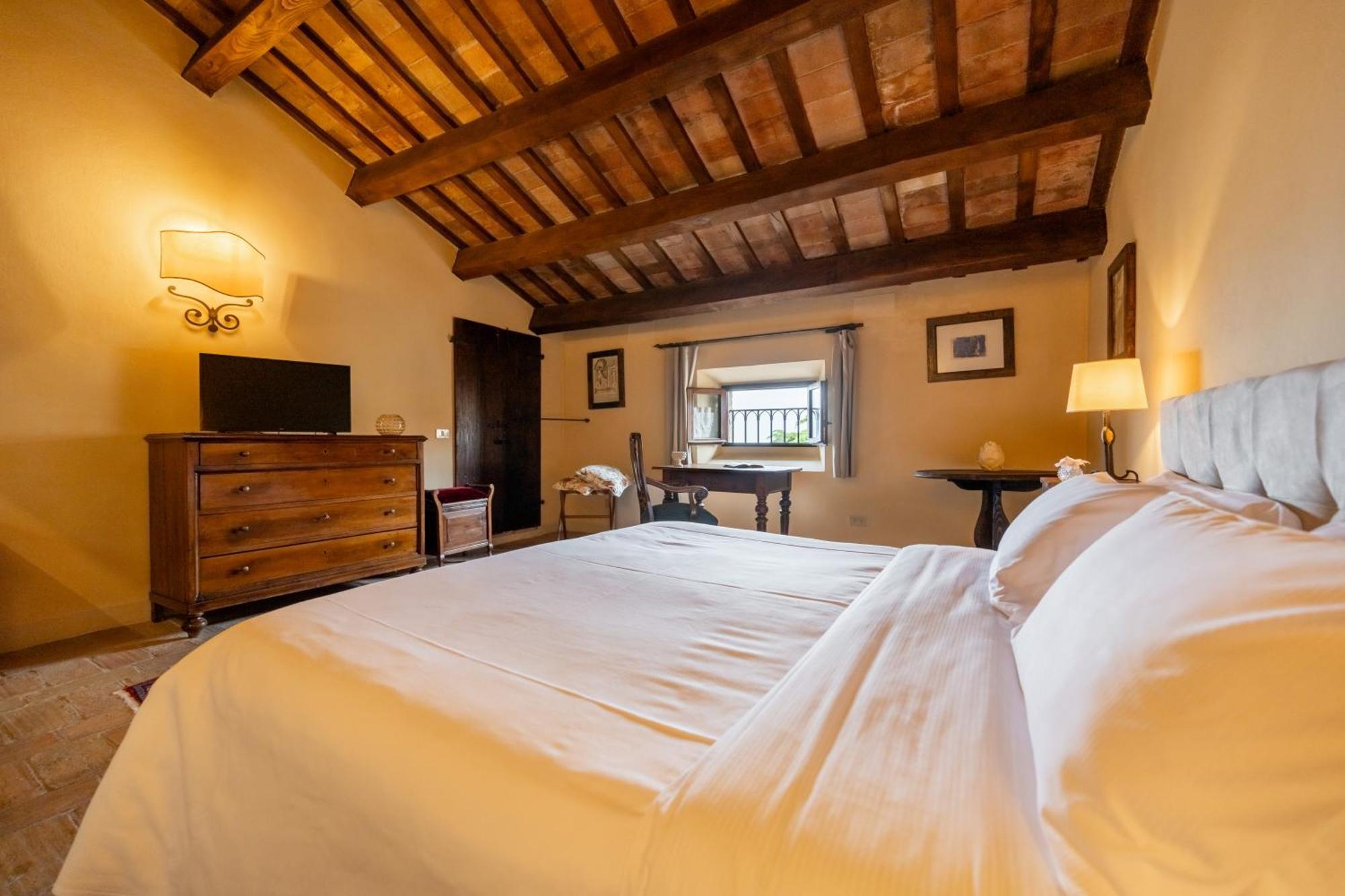 Hotel Palazzo Viviani Castello Di Montegridolfo Zewnętrze zdjęcie