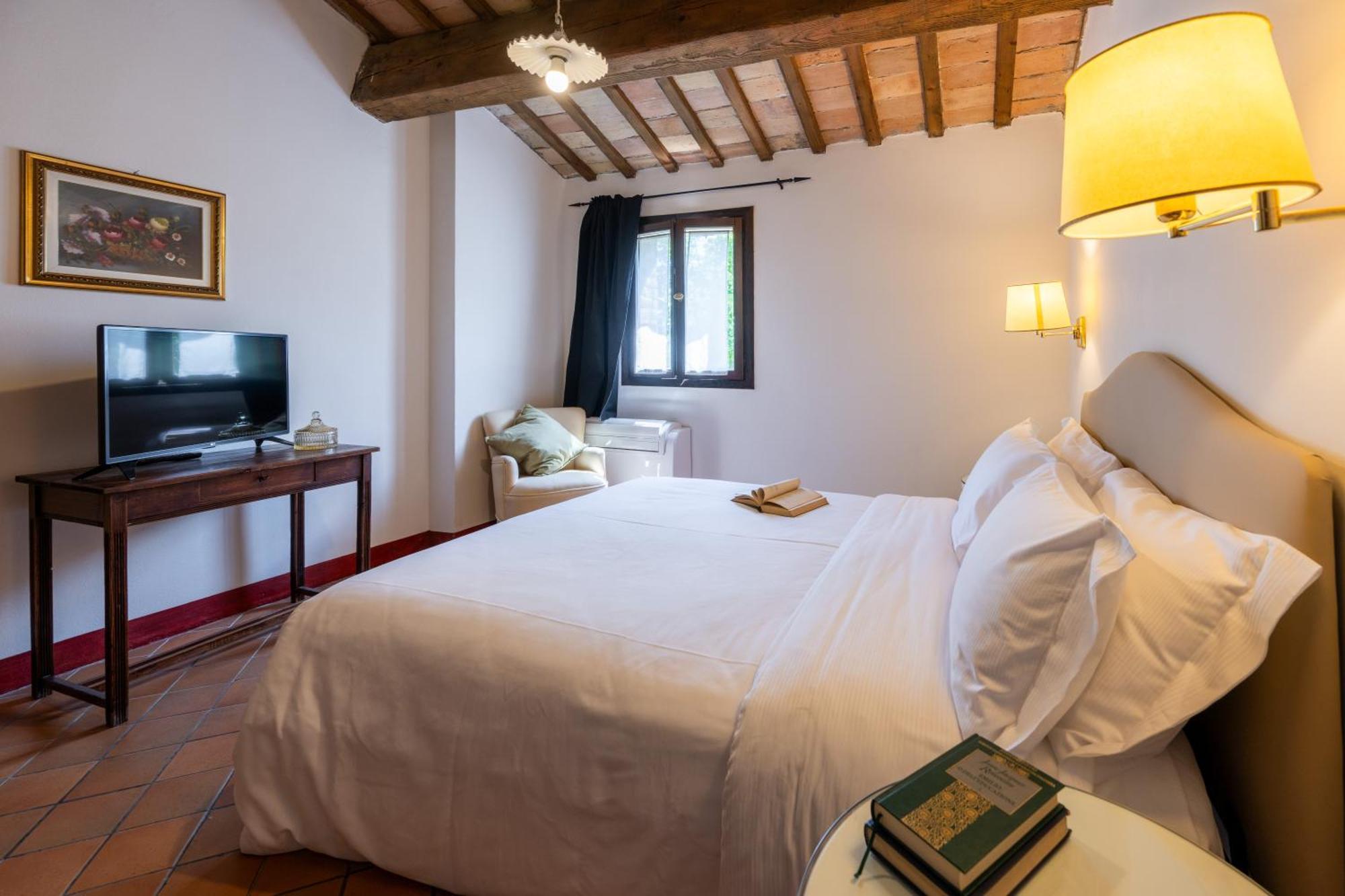 Hotel Palazzo Viviani Castello Di Montegridolfo Zewnętrze zdjęcie