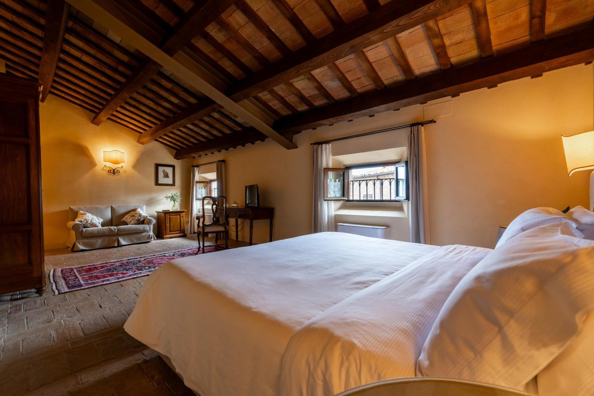 Hotel Palazzo Viviani Castello Di Montegridolfo Zewnętrze zdjęcie